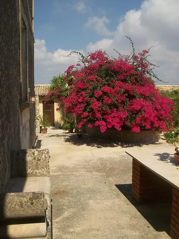 Tenuta Cancaleo Hotel Ispica 0*,